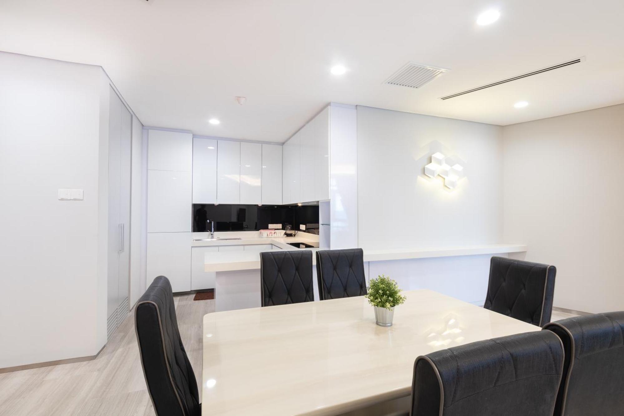 Pinetree Puteri Harbour @ Uha Apartment นุสาจายา ภายนอก รูปภาพ